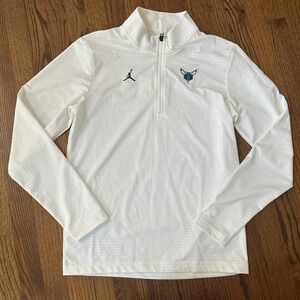 Jordan NBA Charlotte Hornets White Courtside Performance Half Zip Sz Small
